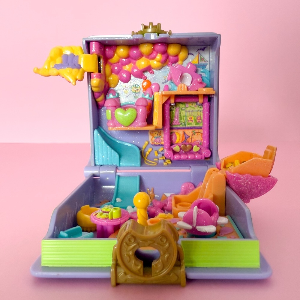 1996 Vintage Polly Pocket - Toy land 99% complete - Picture 9 of 14
